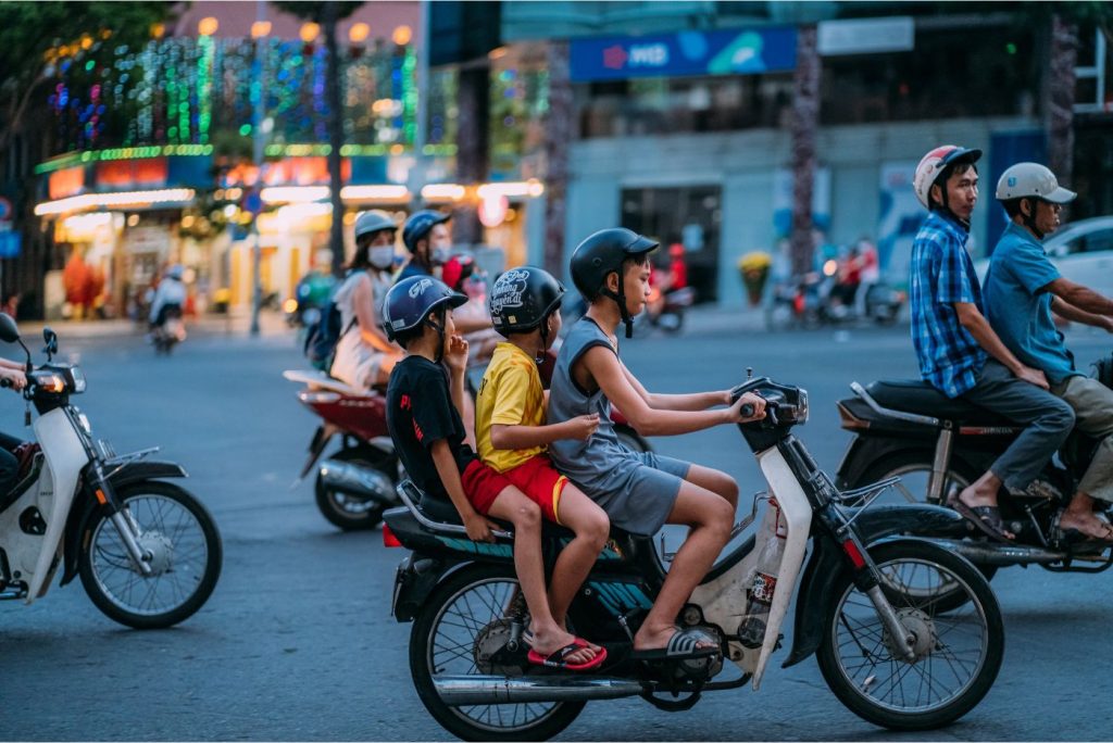 Vẻ đẹp bình dị của người Sài Gòn